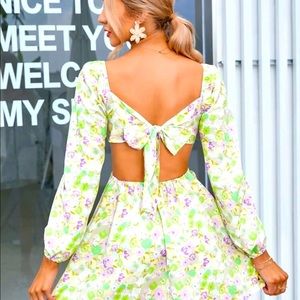 Talla Small, new never wear